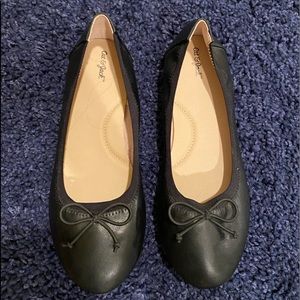 Black Ballet Flats
